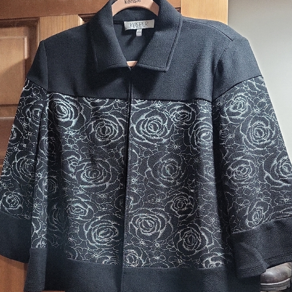 Kasper Black Floral Women's Jacket